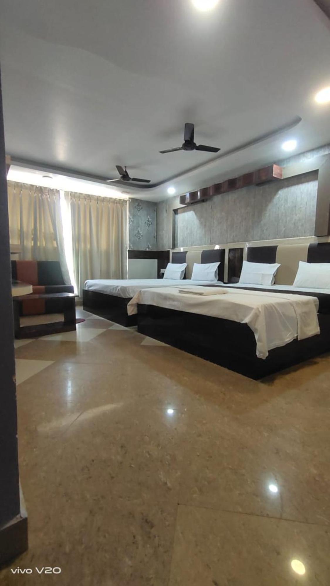 Hotel Tara Lodge Grand Road Puri - Near Jagannath Temple - Best Location Exterior photo